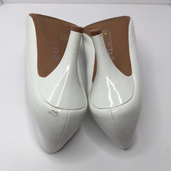 CL by Laundry Heels - Picture 5 of 8